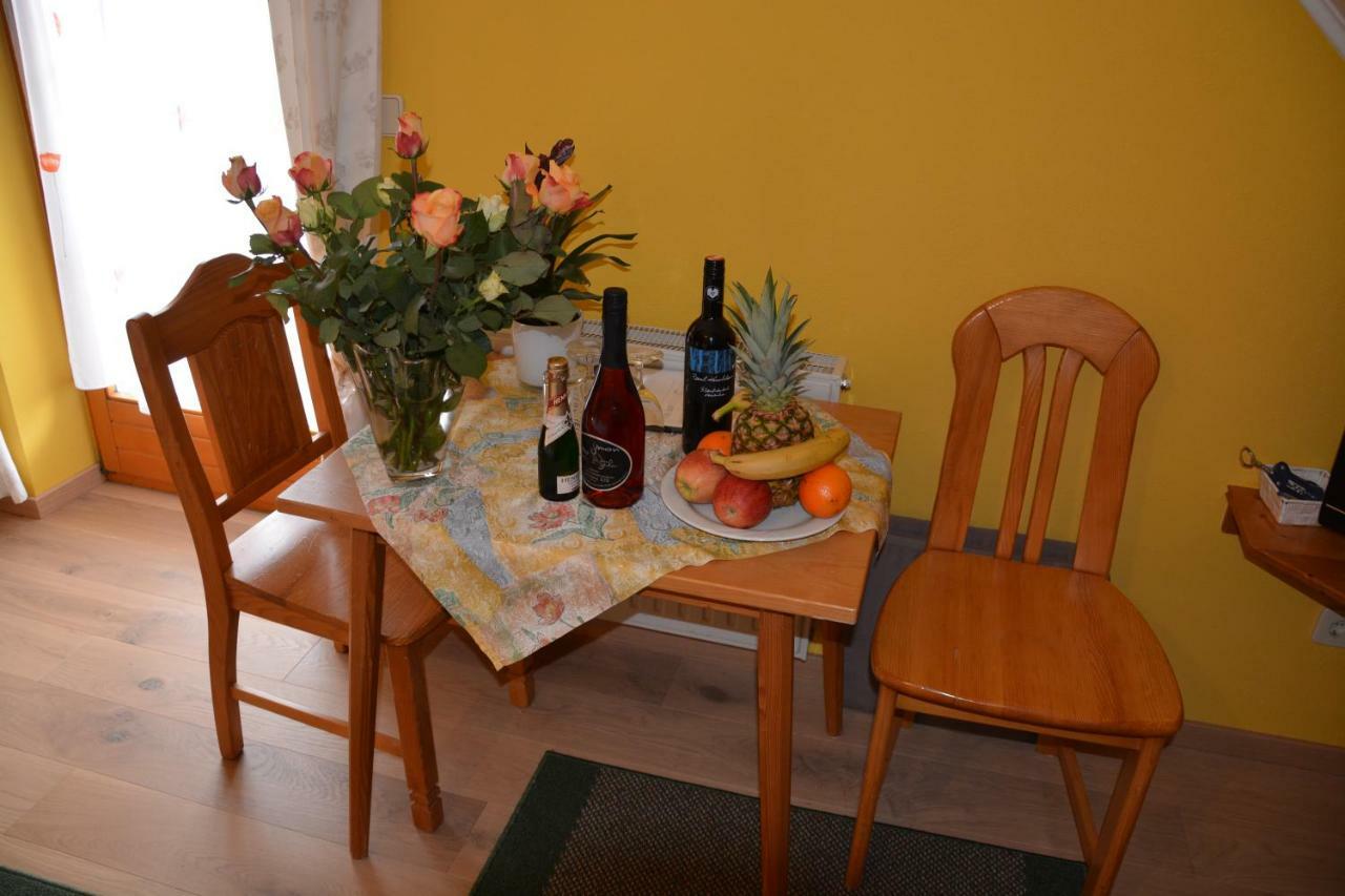 Pension Restaurant Rosenberg Jennersdorf Buitenkant foto